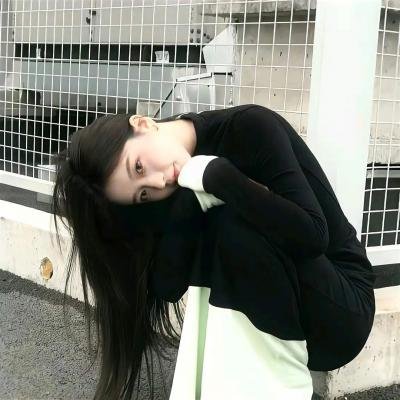一个叫阿宝的男孩